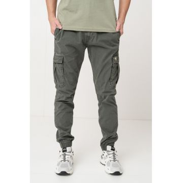 Pantaloni cargo cu detaliu logo