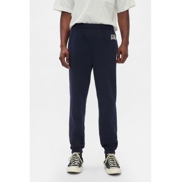 Pantaloni de trening cu buzunare