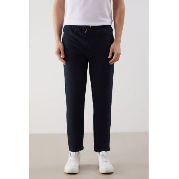 Pantaloni uni din amestec de bumbac