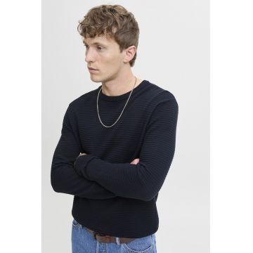 Pulover regular fit cu decolteu la baza gatului