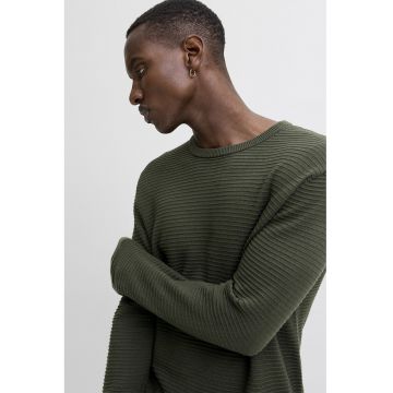 Pulover regular fit cu decolteu la baza gatului