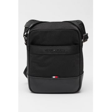Geanta crossbody cu garnituri de piele ecologica