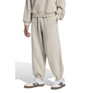 Pantaloni de trening regualar-fit cu model uni