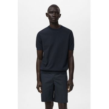 Tricou din bumbac cu decolteu la baza gatului