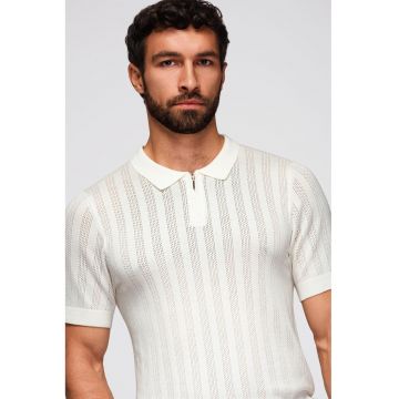 Tricou uni cu fenat cu fermoar