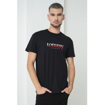 Tricou cu decolteu la baza gatului si imprimeu logo