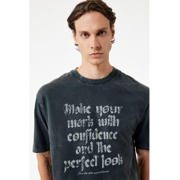 Tricou regular fit cu imprimeu text