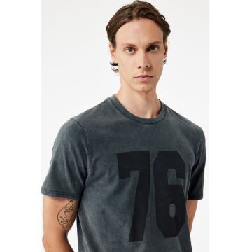 Tricou regular fit cu imprimeu