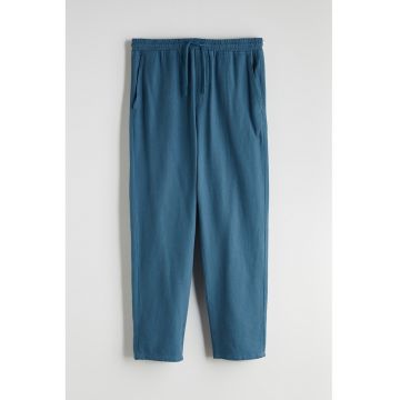 Pantaloni lejeri cu snur de ajustare