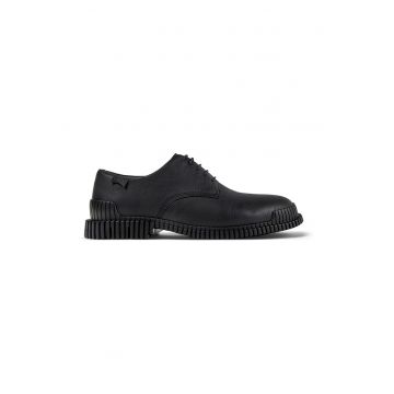 Pantofi din piele
