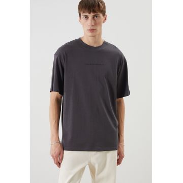 Tricou de bumbac cu decolteu la baza gatului