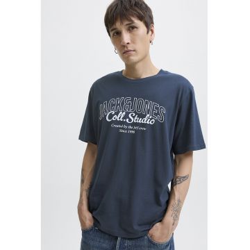 Tricou de bumbac cu imprimeu si decolteu la baza gatului