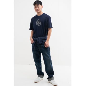 Tricou lejer cu logo pe piept