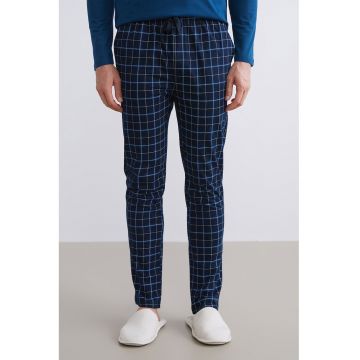 Pantaloni de pijama in carouri