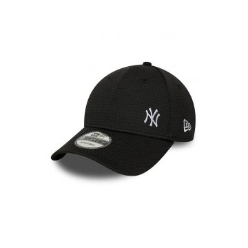 Sapca baseball cu detaliu aplicat 9FORTY®