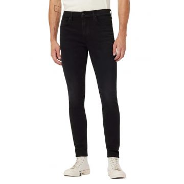 Blugi skinny ușor elastici