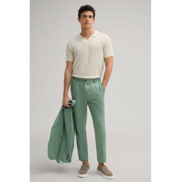 Pantaloni cu elastic in talie cu buzunare laterale