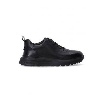 Pantofi casual din piele cu detalii cu perforatii