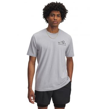 Tricou cu decolteu la baza gatului si imprimeu pe partea din spate