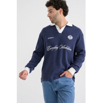 Bluza polo striata cu text brodat