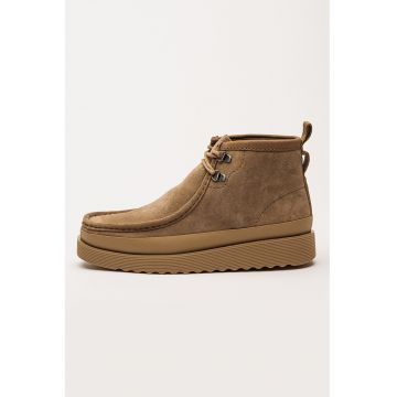Ghete chukka de piele intoarsa Wallabee