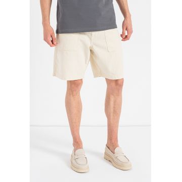 Pantaloni scurti regular fit din amestec de in Sisla