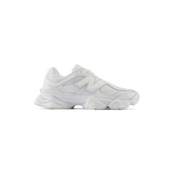 9060 Pantofi sport din piele cu insertii din plasa
