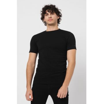 Set de tricouri cu decolteu la baza gatului - 2 piese - Negru