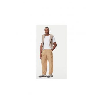 Pantaloni de poliamida