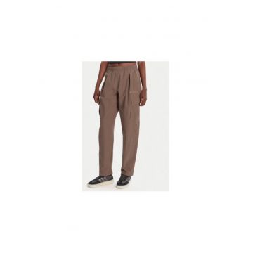 Pantaloni din poliamida cu buzunare laterale