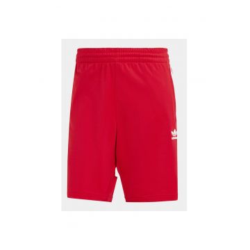 Pantaloni scurti uni cu logo discret
