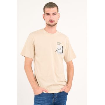 Tricou cu imprimeu pe piept si decolteu la baza gatului