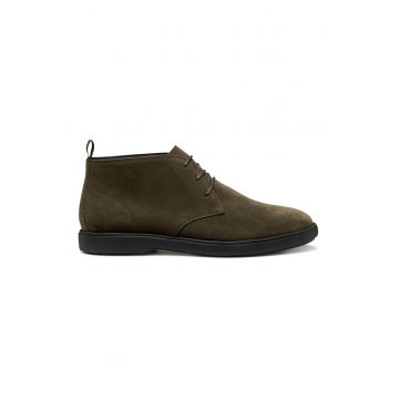 Ghete Chukka de piele intoarsa