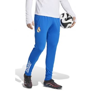 Pantaloni conici - pentru fotbal