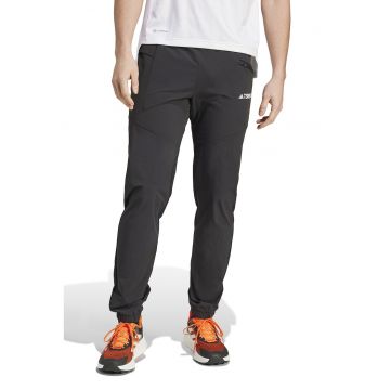 Pantaloni cu buzunare laterale pentru alergare