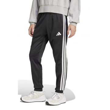 Pantaloni de trening cu buzunare laterale Pantaloni de trening cu buzunare laterale