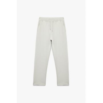 Pantaloni de trening drepti cu buzunare laterale