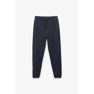 Pantaloni regular fit de trening cu talie elastica cu snur