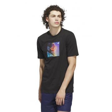 Tricou cu decolteu la baza gatului si imprimeu