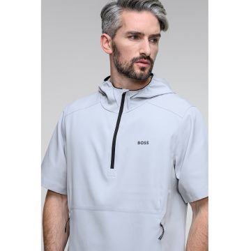 Tricou cu gluga si fenta cu fermoar