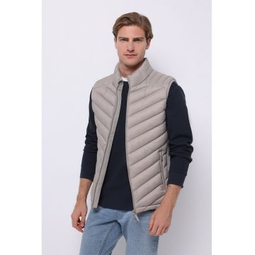 Vesta slim-fit cu fermoar Vesta slim-fit cu fermoar