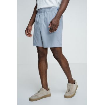 Pantaloni scurti cu banda logo in talie - Albastru pal