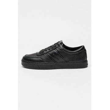 Pantofi sport low-cut de piele Pantofi sport low-cut de piele