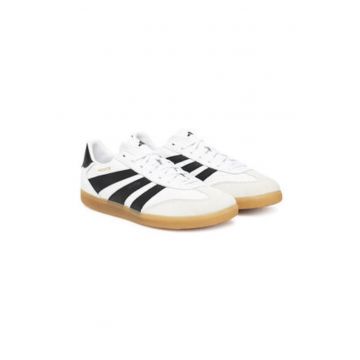 Pantofi sport pentru fotbal de sala din piele