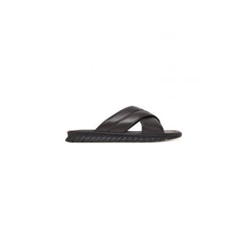 Slapi barbati  12525021 - Piele naturala - Negru Slapi barbati  12525021 - Piele naturala - Negru