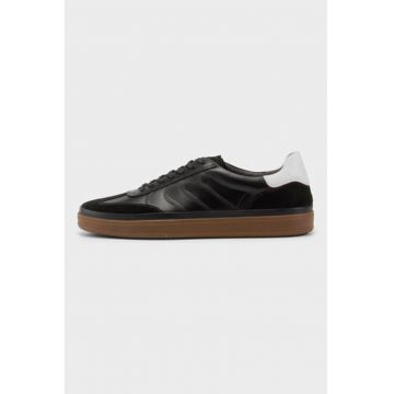 Pantofi sport cu insertii de piele intoarsa Pantofi sport cu insertii de piele intoarsa