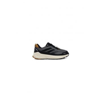 Pantofi sport din material textil - pentru trekking Pantofi sport din material textil - pentru trekking