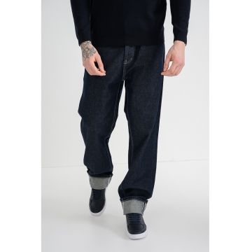 Blugi relaxed-fit cu nasturi