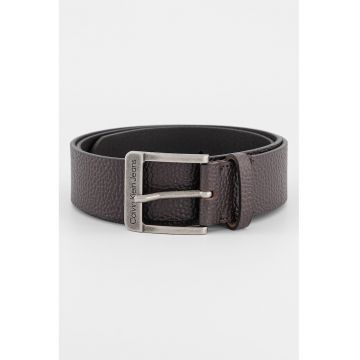 Curea de piele cu aspect texturat Curea de piele cu aspect texturat