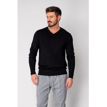 Pulover cu V cut Black 19091 Pulover cu V cut Black 19091